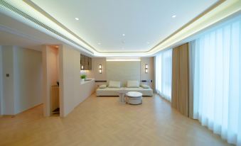 Guangde Zhuligan Business Hotel