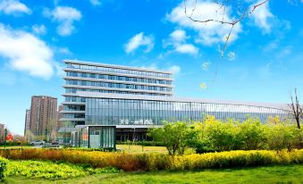 MEHOOD LESTIE Hotel (Tianjin Wuqing Stadium)
