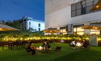 MEHOOD LESTIE Hotel (Shenzhen Science and Technology Park Gaoxinzong Subway Station)