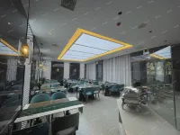 Qinguan Selected Smart Hotel (Xi'an Xiaozhai Jixiang Village Subway Station Branch) Hotels near Xiaozhai