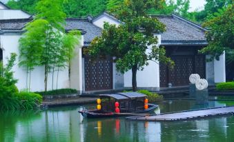 Blossom House Jiuhua Mountain