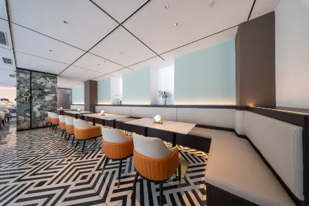 Huisheng Hotel (Beiliu Wanda Plaza Branch)