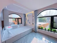 The Hot Spring Villa in the Valley