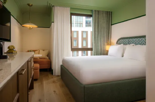 七月倫敦維多利亞