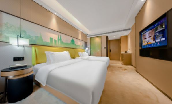 GreenTree Eastern Hotel (Chongqing Jiefangbei Qixinggang Metro Station)