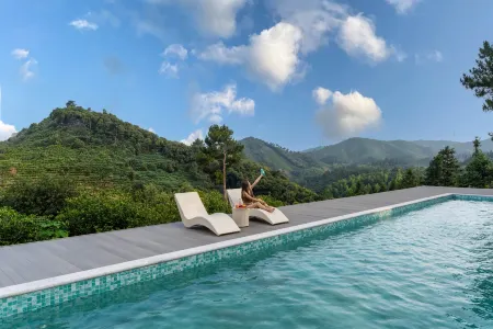 Anji Hanqing Valley Residence · Green Valley Luxury Pool Resort (Sky City Store) Отели рядом с достопримечательностью «Zhejiang Institute of Technology (Anji Campus)»