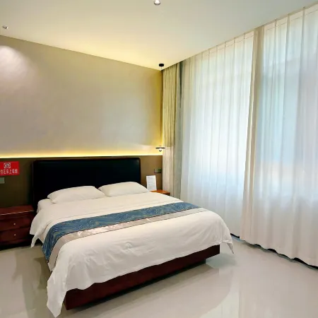 Weishan Island Hufeng Manshe Homestay (Weishan Lake Tourist Area)
