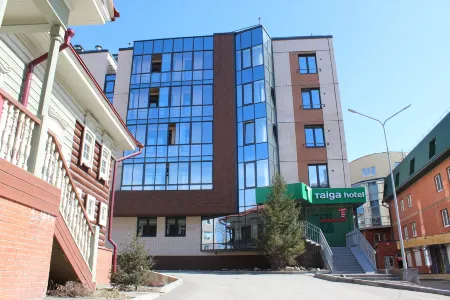 Тайга Отели рядом с достопримечательностью «Модный Квартал»