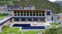 Yading Lanyond Hotel