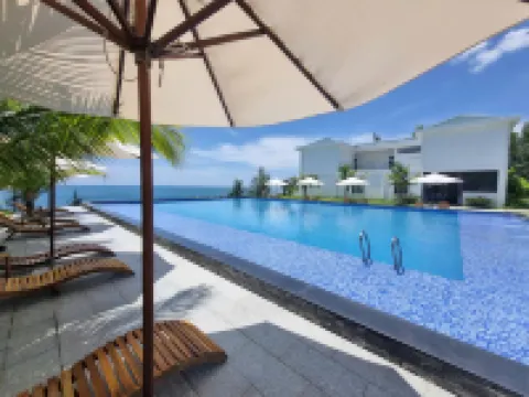 La Costa Resort Quy Nhon Hotels in Ghenh Rang