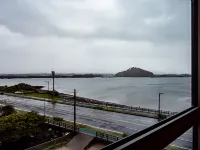 Sunrise Hotel Seongsan Отели рядом с достопримечательностью «Архитектурный объект Genius Loci»