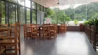 Huizhou Nankun Mountain Mountain Stream Lodge