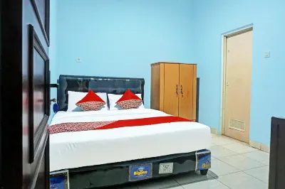 Hotel O J&b Rooms Tomang Hotels in Jakarta