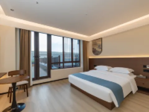 Quxiang Yazhu Chufeng Courtyard Homestay (Jiuge Alley) Hotel a Zigui