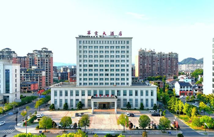 Huayun Hotel