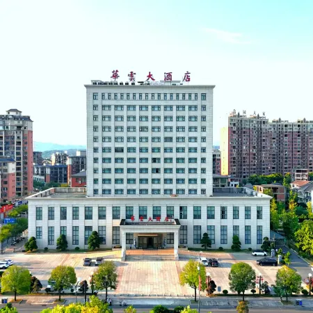 Huayun Hotel