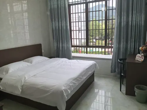 Zongdui Homestay - Homestays