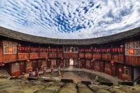 Yunshuiyao Juxianju Tulou Inn