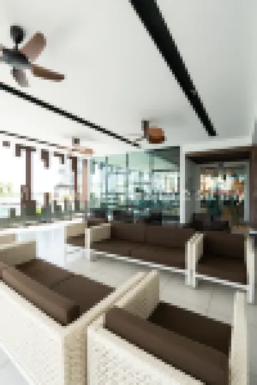 Royal Comfort Suite Meritus (near swimming pool)