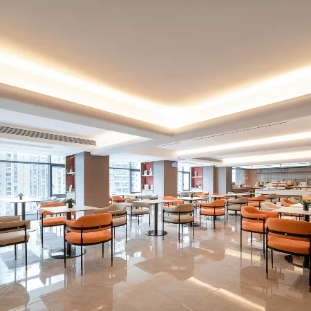 BORMMAN Hotel ( Wuzhou Wangcheng Square No. 4 Middle School Branch)
