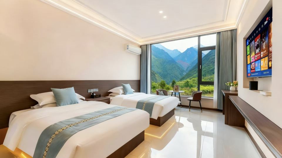 Huashan Guanyueju Hotel