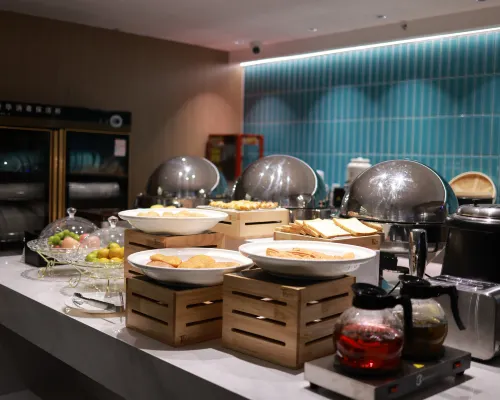 Meijie Liwu Hotel (Li Jiang Branch, West Street, Yangshuo, Guilin) Makanan Photos