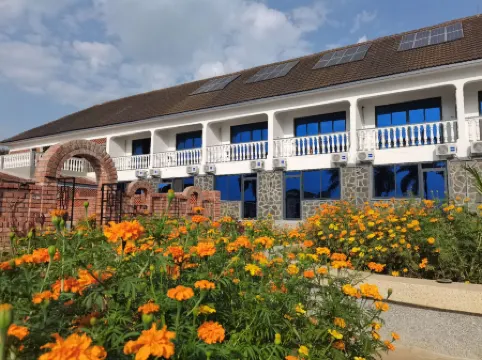 Grand Lake Resort Hotel