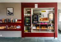 B&B Hotel Montauban - breakfast