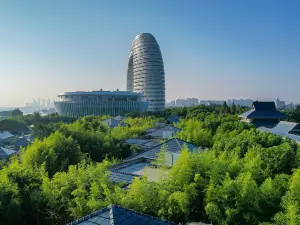 TAI LAKE DREAMLOHAS VILLA RESORT