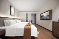 Haitanghua S Hotel (Zizhong Place Where Folk Songs Arise) - parking