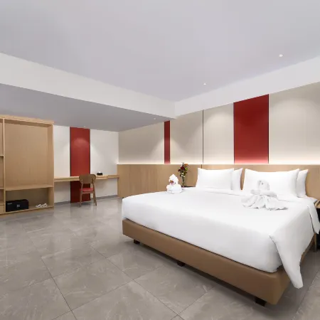 MAXONE Batam