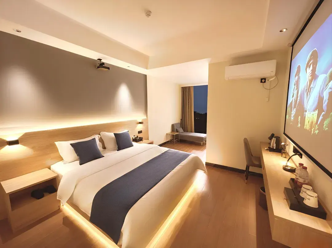 Qixi Film Hotel - Nanning