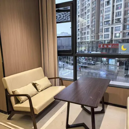 Homestay Zhiju Self-Service Hotel