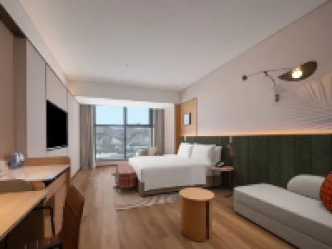 Hilton Garden Inn Xining Chengdong 西寧のホテル