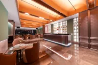 Howard Johnson Hotel (Maritime Silk Road Art Park) - ที่มีบาร์