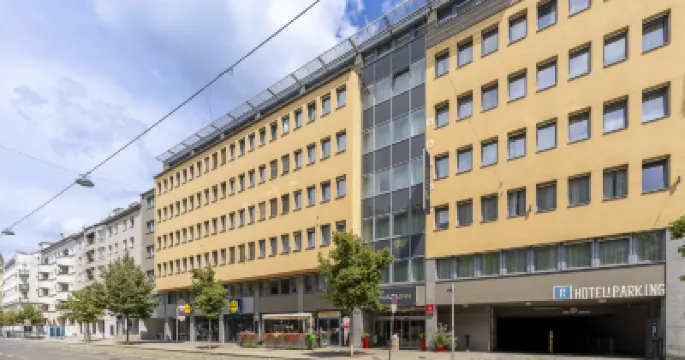 플라자 인 아메디아 빈 개소미터 주변 호텔