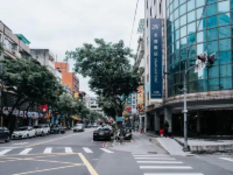 Meworld Hotel-Sanchong Hotels near Sanzhang Park