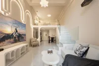 "Town Talk •THEMOMENAPARTMENTAesthetic Designer LOFT  (Nantong Vocational University Branch)