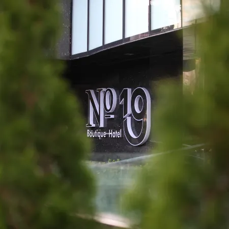 No 19 Boutique Hotel