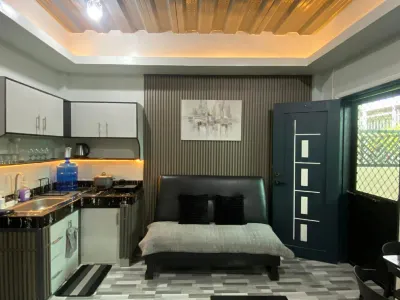 Amplayo Apartelle 2-BR Unit โรงแรมใน