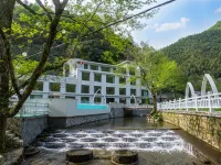 雙河•不知舟Shuanghe·Drift Boat House枕林溯溪輕奢美宿