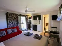 Junee Tourist Park Hotels in Junee