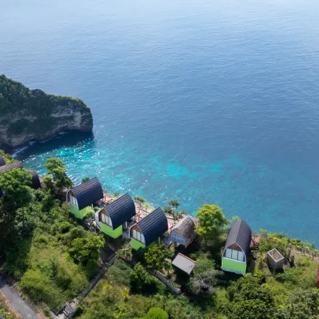 Eco-tourist Dream Beach Cliff Villas Отели рядом с достопримечательностью «Холм Букит-Телетабис»