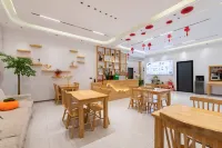 Yunlanju · CloudMist | Family-Friendly Designer Scenic Boutique Stay (Baoquan Tourism Resort Area) - ที่มีบาร์