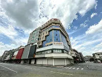 Vienna Hotel (Huidong and Run Pedestrian Street) - 2-Star