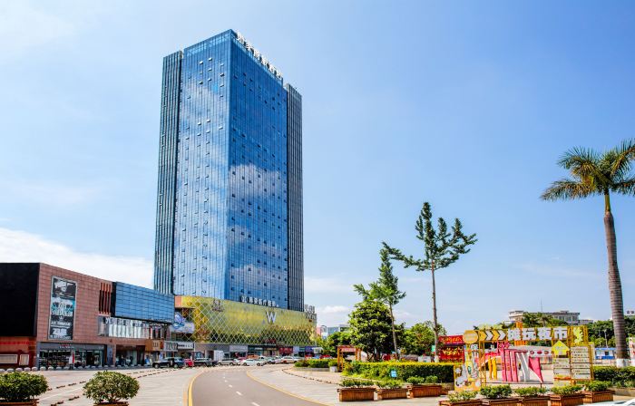 Homeinn Selected Hotel (Baoshan High-Speed Railway Station Wuzhou International Plaza)