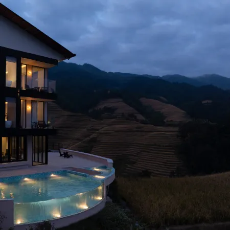 Yizhai (Longji Terraces View Inn)