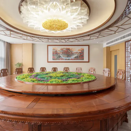 Dongfang Zexi Scenic Hotel (Haidongfang Beach Park)