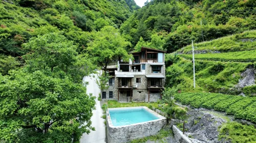 Qing'ai Guxi Courtyard