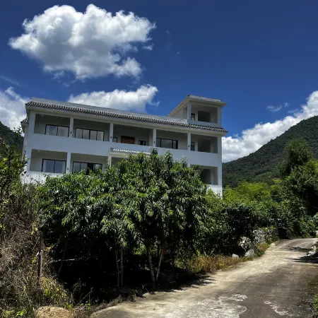 Jiufeng Mountain Hidden Realm, Lechang | Cloud Retreat Lodging